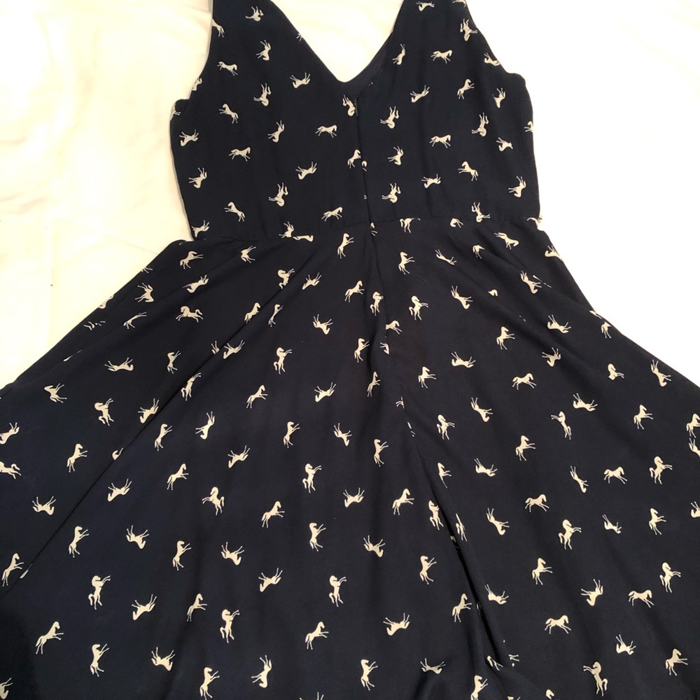 Everly Anthropologie Deep V Neck Navy Dress Horses - Picture 5 of 7